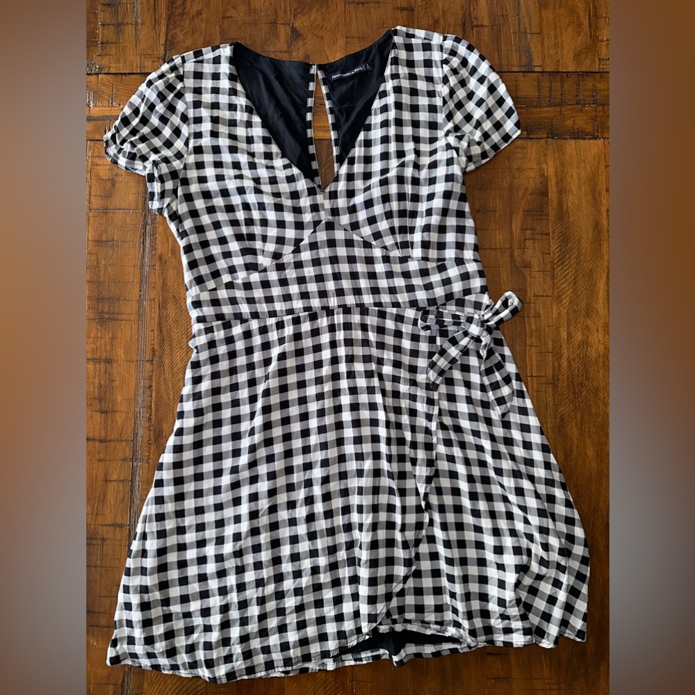 Abercrombie & Fitch Women’s Black & White Checkered Dress